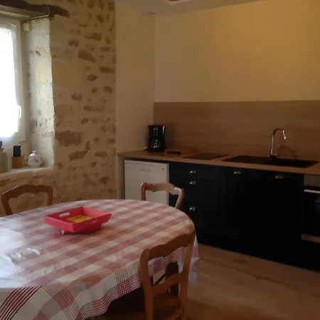 La Maison Des Filles Sainte-Scolasse-sur-Sarthe