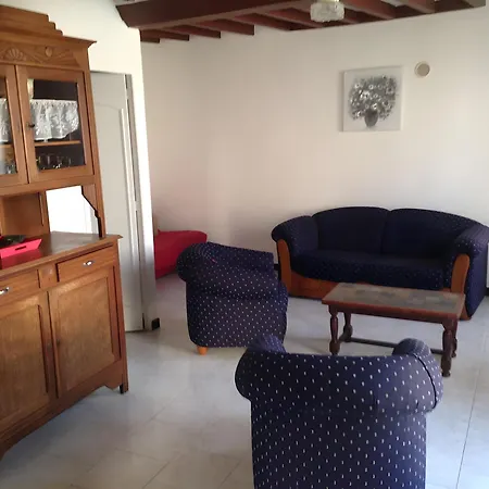 Сasa de vacaciones La Maison Des Filles Sainte-Scolasse-sur-Sarthe