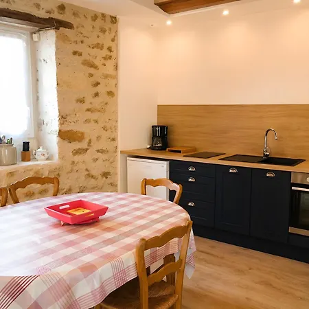 La Maison Des Filles *
