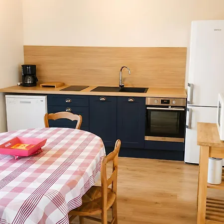 La Maison Des Filles *