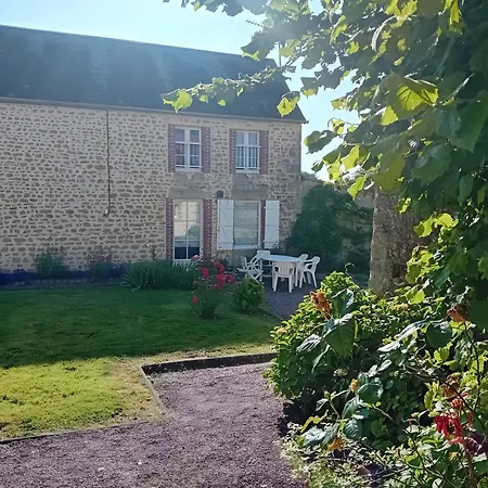 La Maison Des Filles
